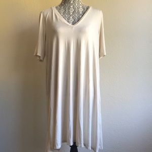 T shirt dress Suki + Solaine v neck t-shirt dress modal super soft size small